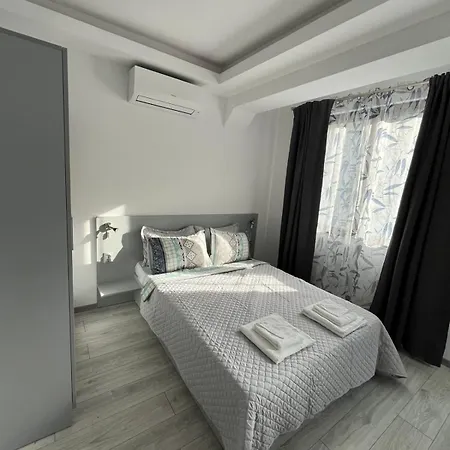 Violet's Apartman